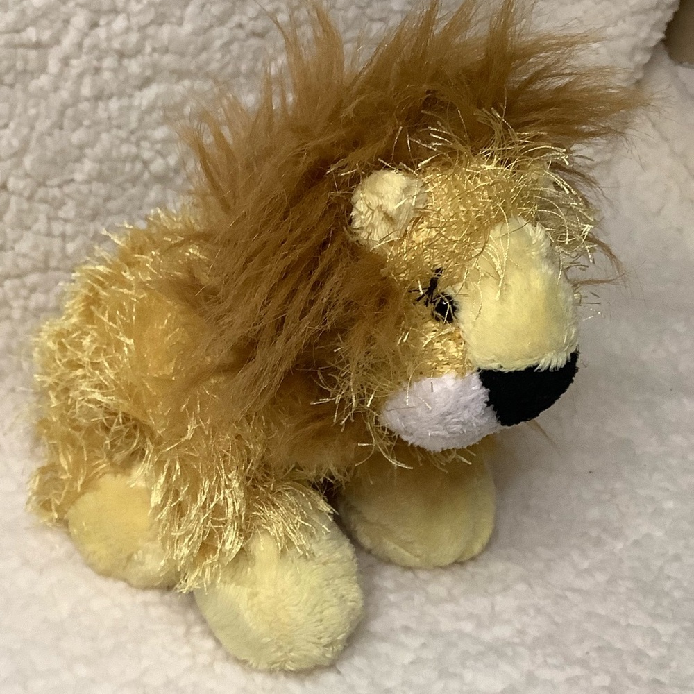 GANZ Webkinz Lion Plush Stuffed Animal Toy- No Tags